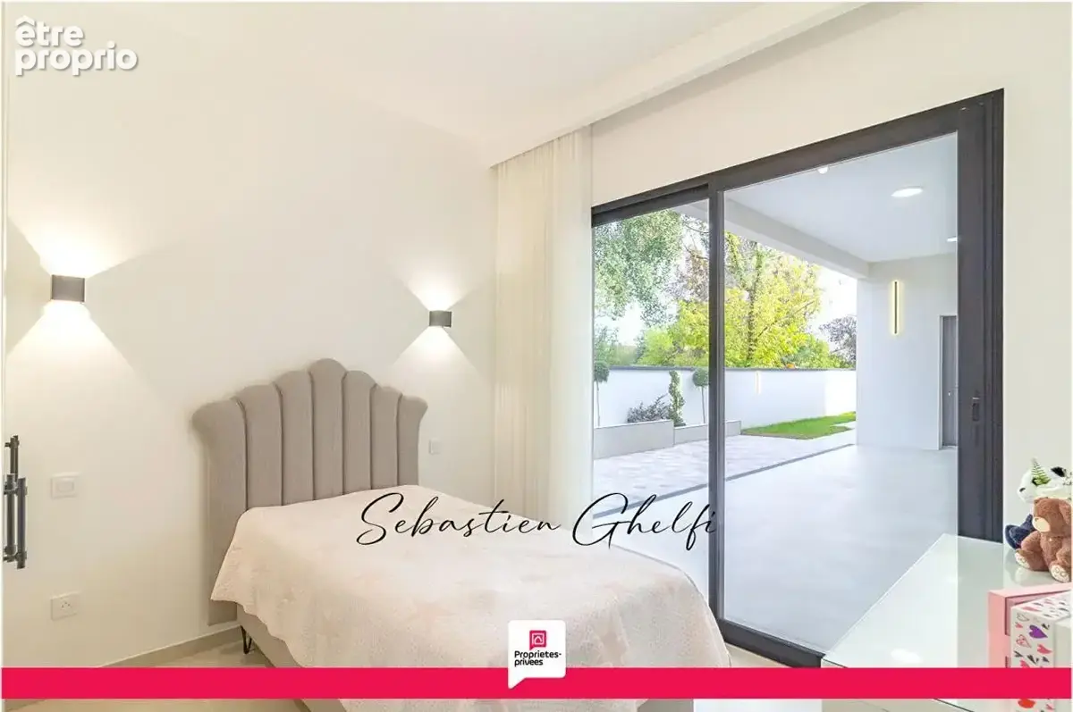 belle maison contemporaine avec 5 chambres-piscine-grand garage - photo 13