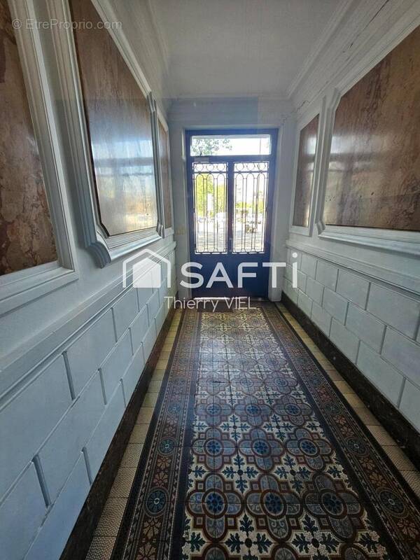 Photo 1 - Appartement à PARIS-18E