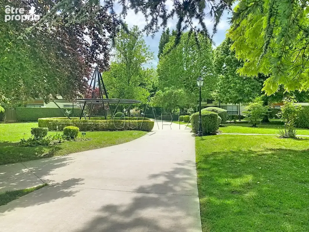 Le Chesnay - Parly 2 - photo 8