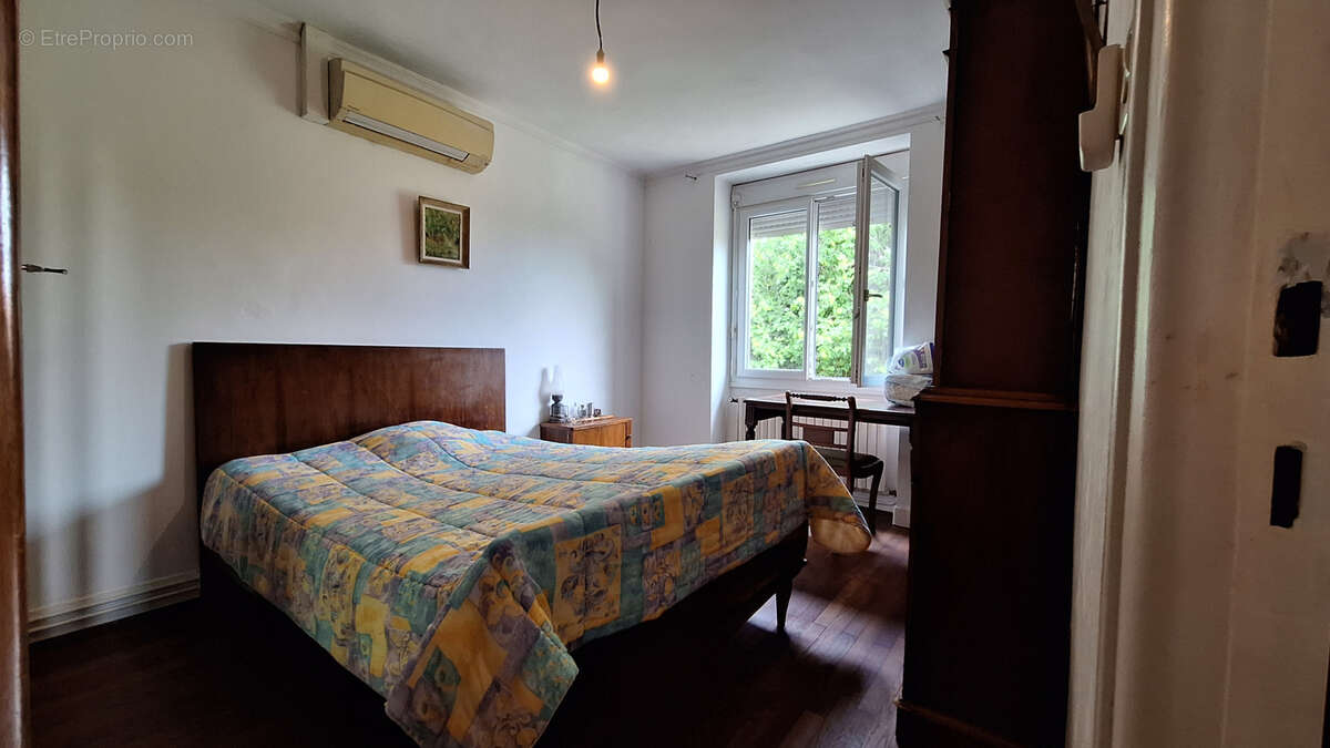 Maison en pierres - proche centre la rochefoucauld - photo 9