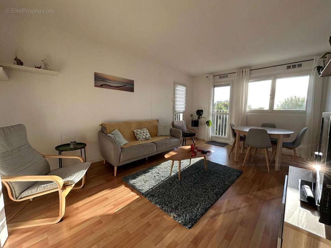 Appartement à PLAISIR