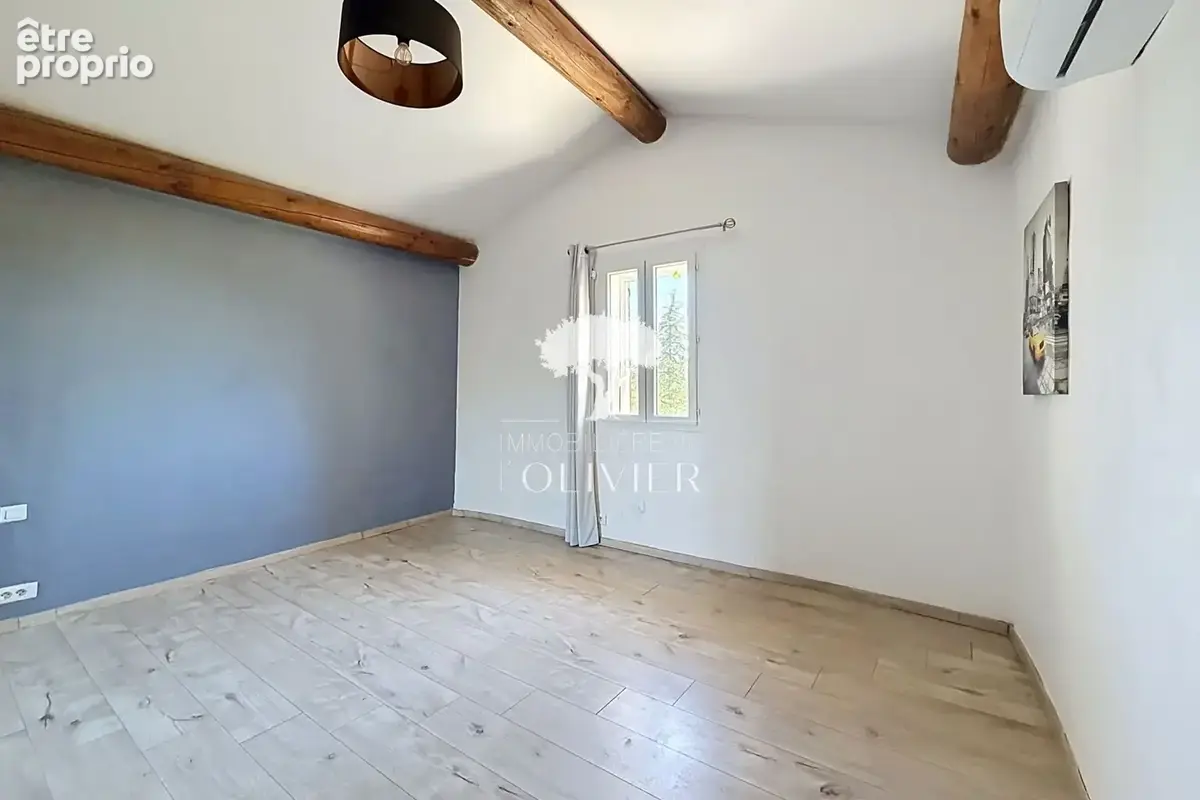 Maison 6 pièces 130 m² à vendre à Saint-Saturnin-Les-Apt (84490) - photo 6
