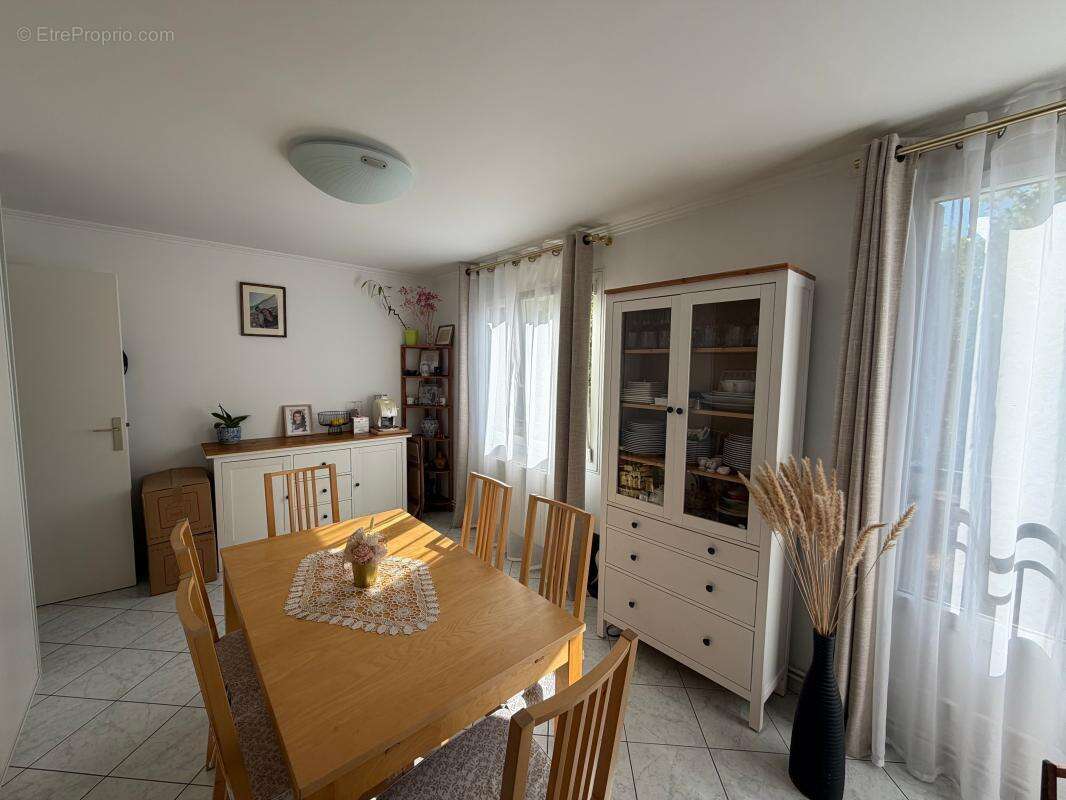 Appartement À Vendre - photo 4
