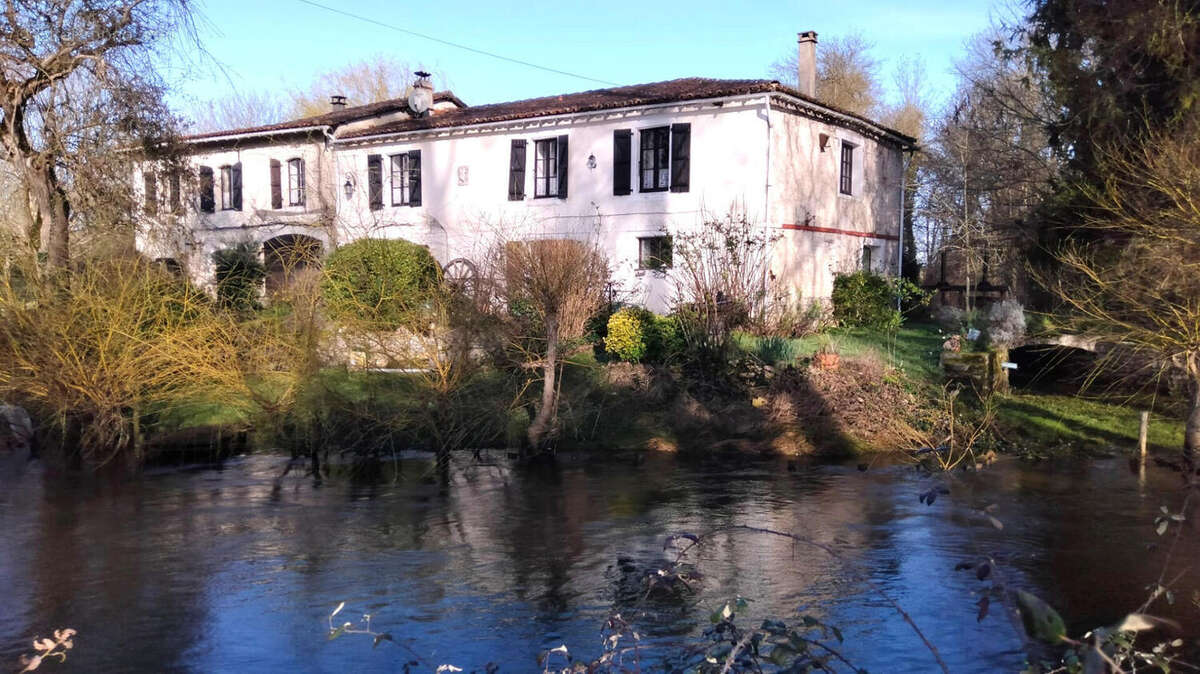 3 mars 2026 - Maison à SAINT-FRAIGNE