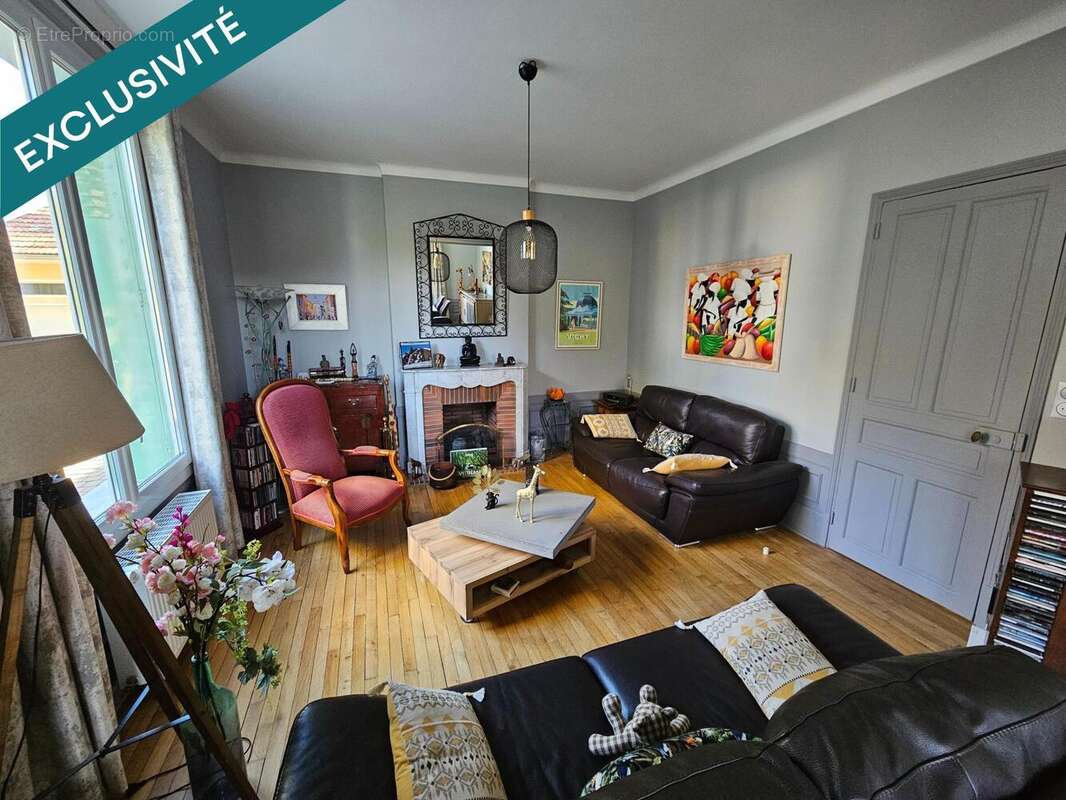 Photo 2 - Maison à PUY-GUILLAUME