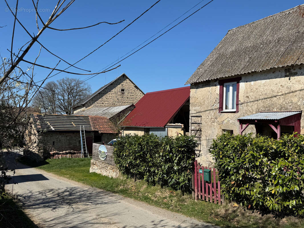 Maison à CHARENSAT