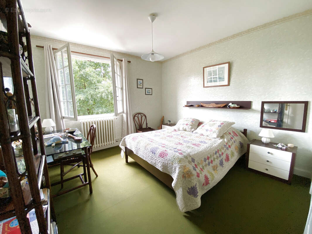 Maison à LATRONQUIERE