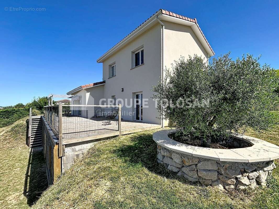 Maison à LAVAUR