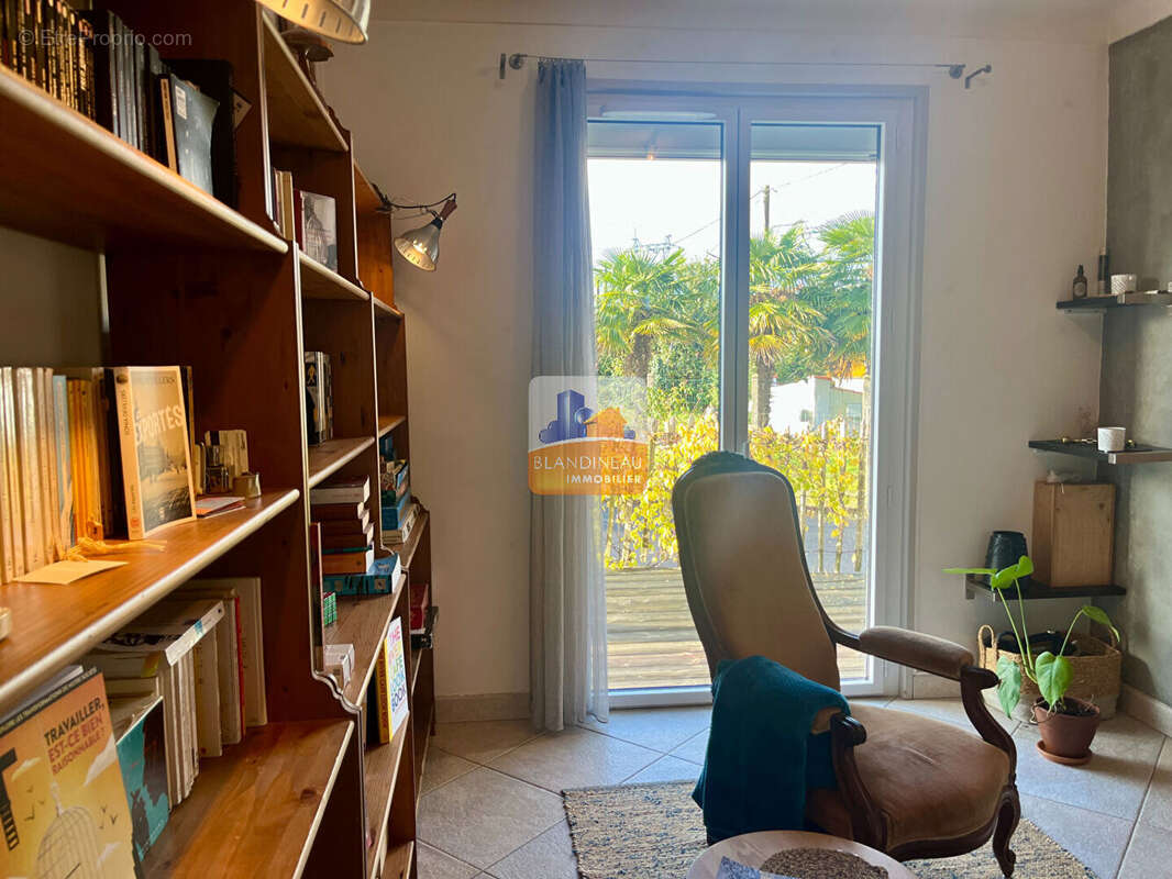 Maison à BOUGUENAIS