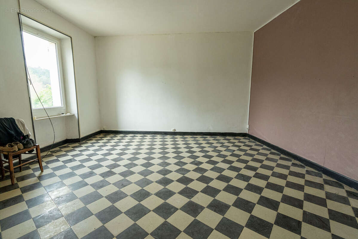 Maison à LADERN-SUR-LAUQUET