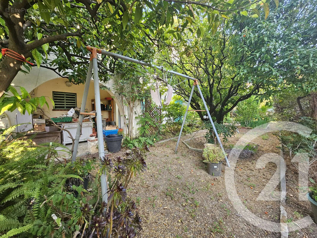 Maison 151 m² à Cagnes-Sur-Mer  - photo 6