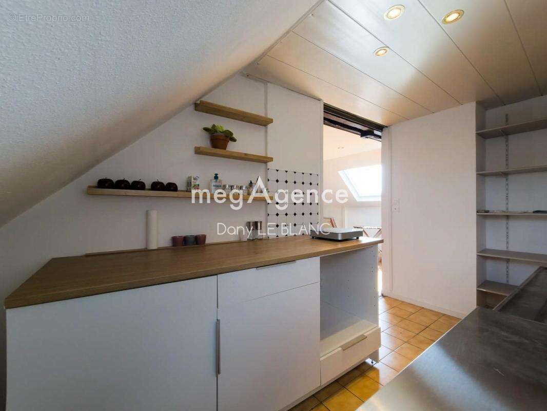 Appartement à MAINVILLIERS