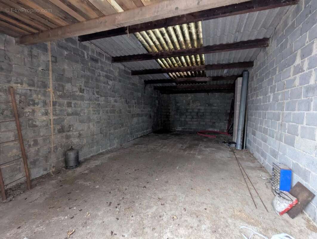 Terrain à FLETRANGE