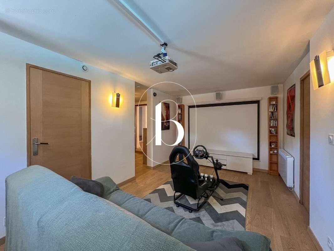 Maison à GOUDARGUES