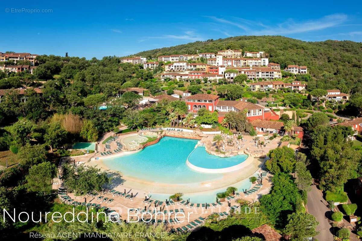 Appartement à GRIMAUD