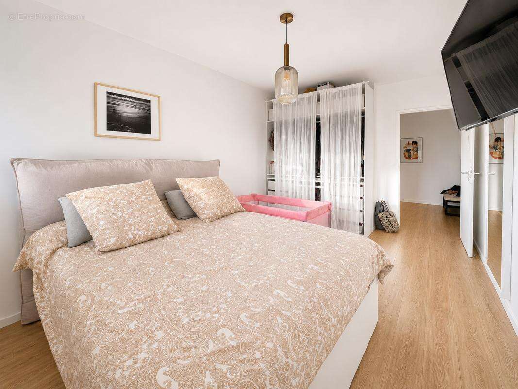 Appartement à SAINT-OUEN