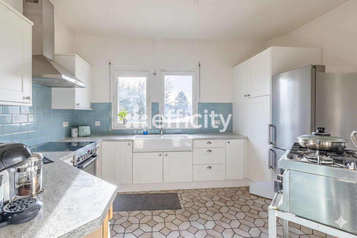 Maison à SAINT-PRIX