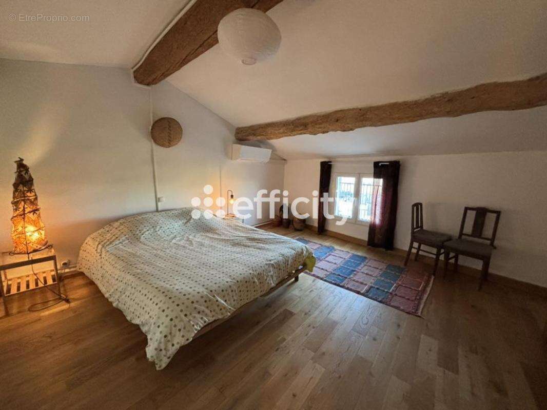 Maison à CASTELNAU-DE-GUERS