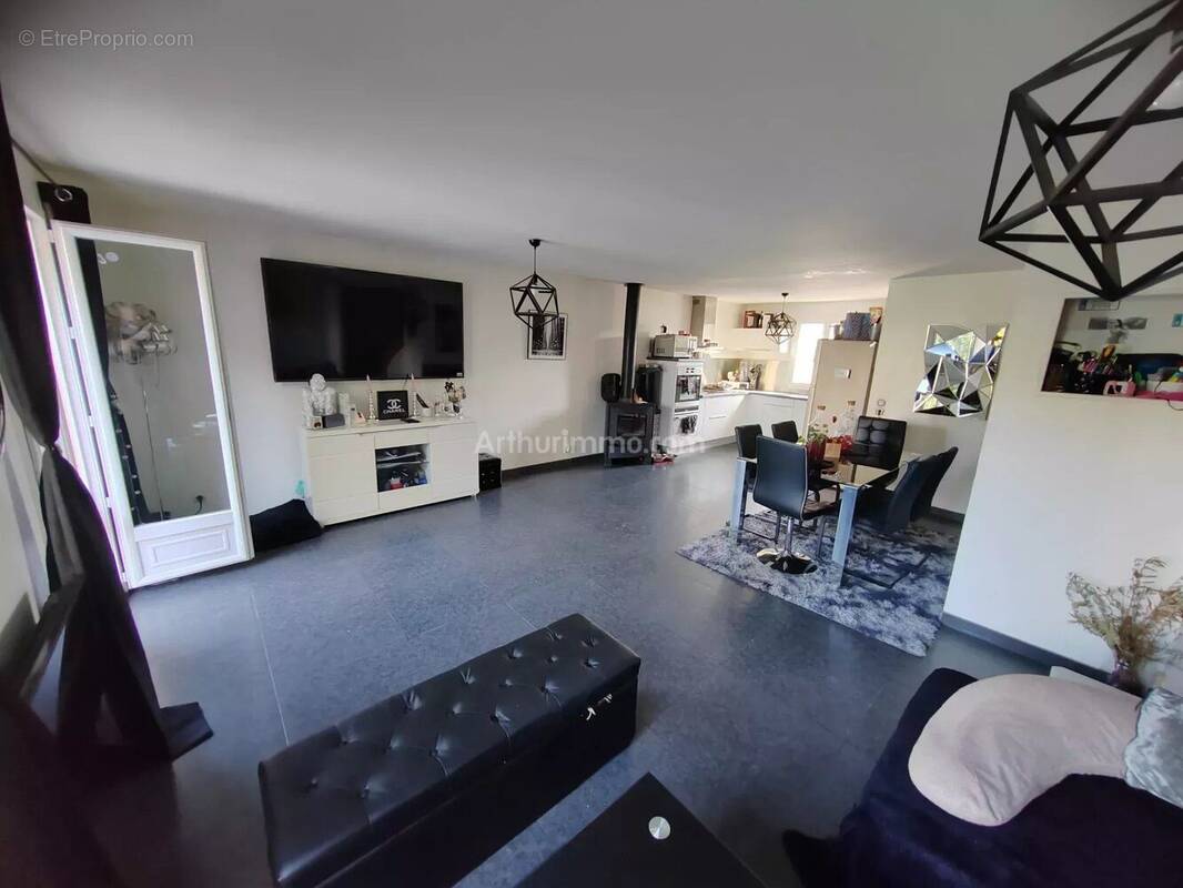 Maison à MONTFERMEIL