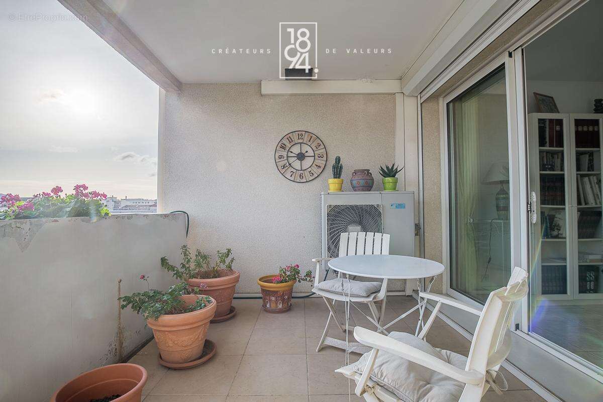 Appartement à MARSEILLE-8E