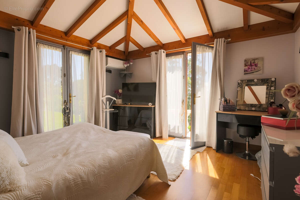 Maison à LA CROIX-VALMER