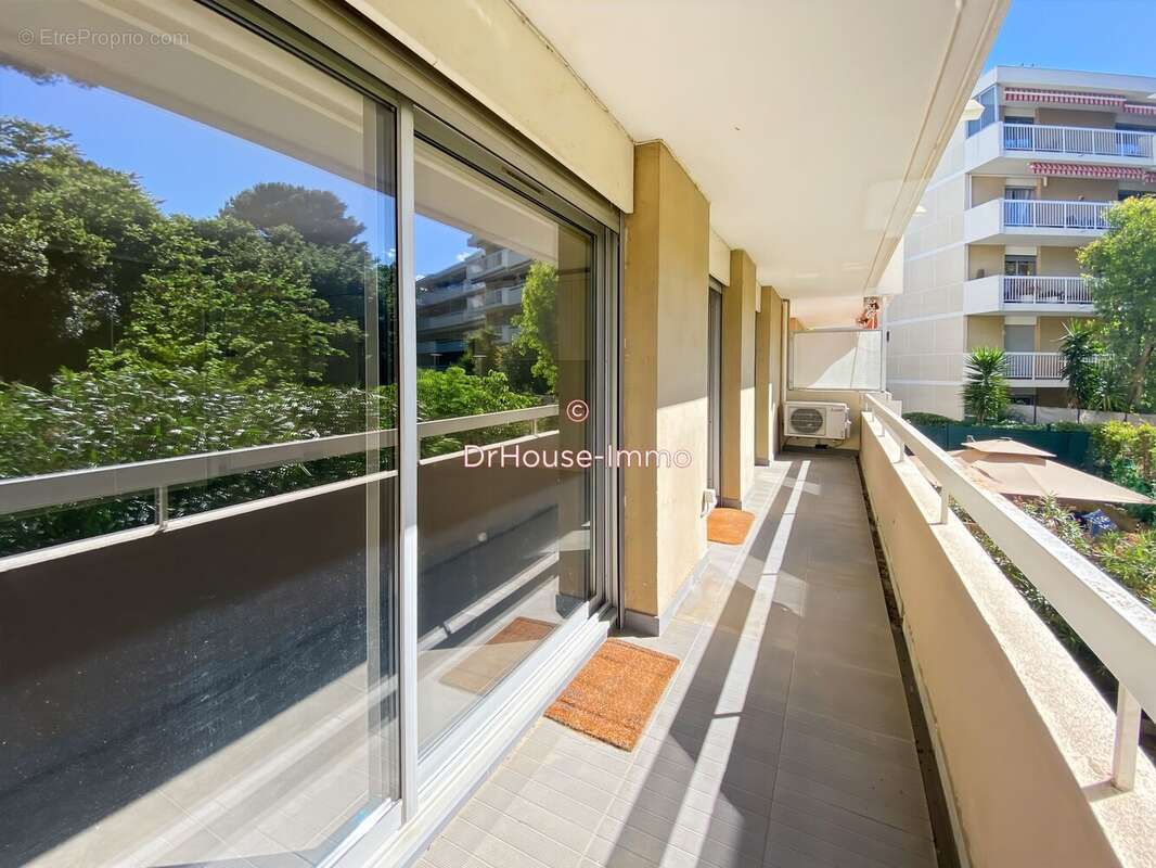 Appartement 48 m² à Marseille-8e  - photo 32