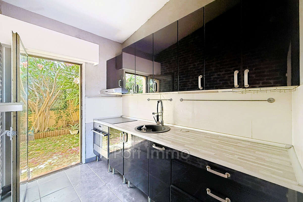 Appartement à CAGNES-SUR-MER