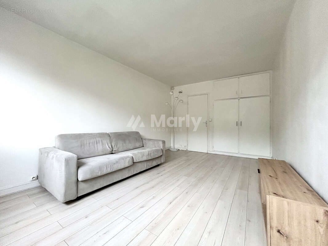Appartement à PARIS-20E