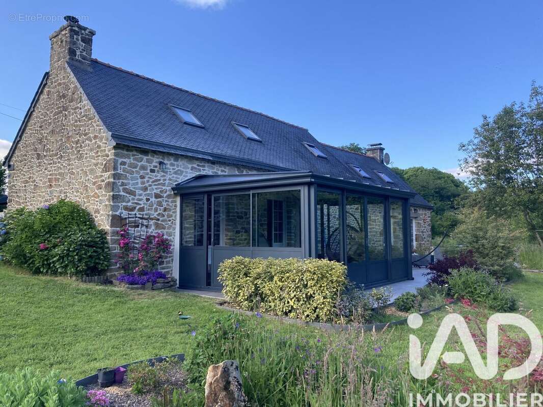 Photo 2 - Maison à LANGOELAN