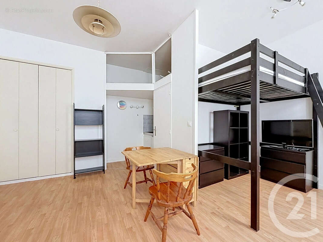 Appartement 27 m² à Bordeaux  - photo 2