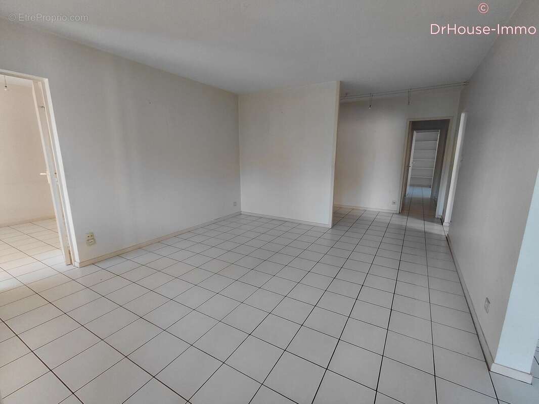 Appartement à MONTELIMAR