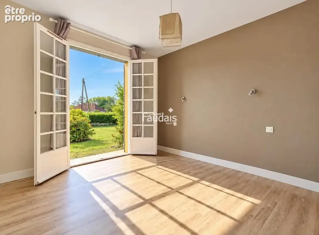 Maison 4 pièces 95 m² à vendre à Lithaire (50250) - photo 7