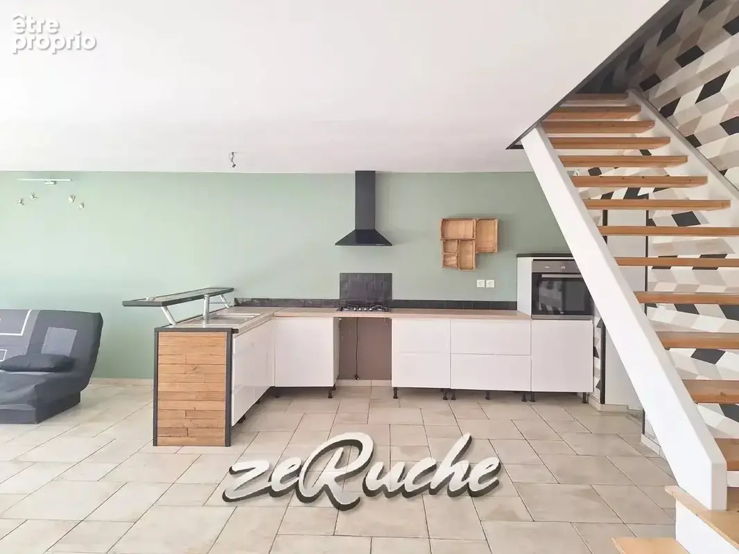 Ensemble immobilier de caractère – 290 m² habitables – 2 habitations + grange – terrain de 1 321 m² - photo 3