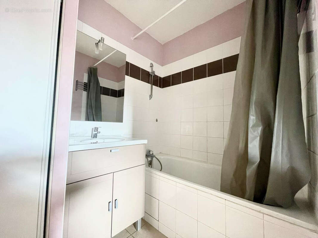 Appartement à BRUAY-LA-BUISSIERE