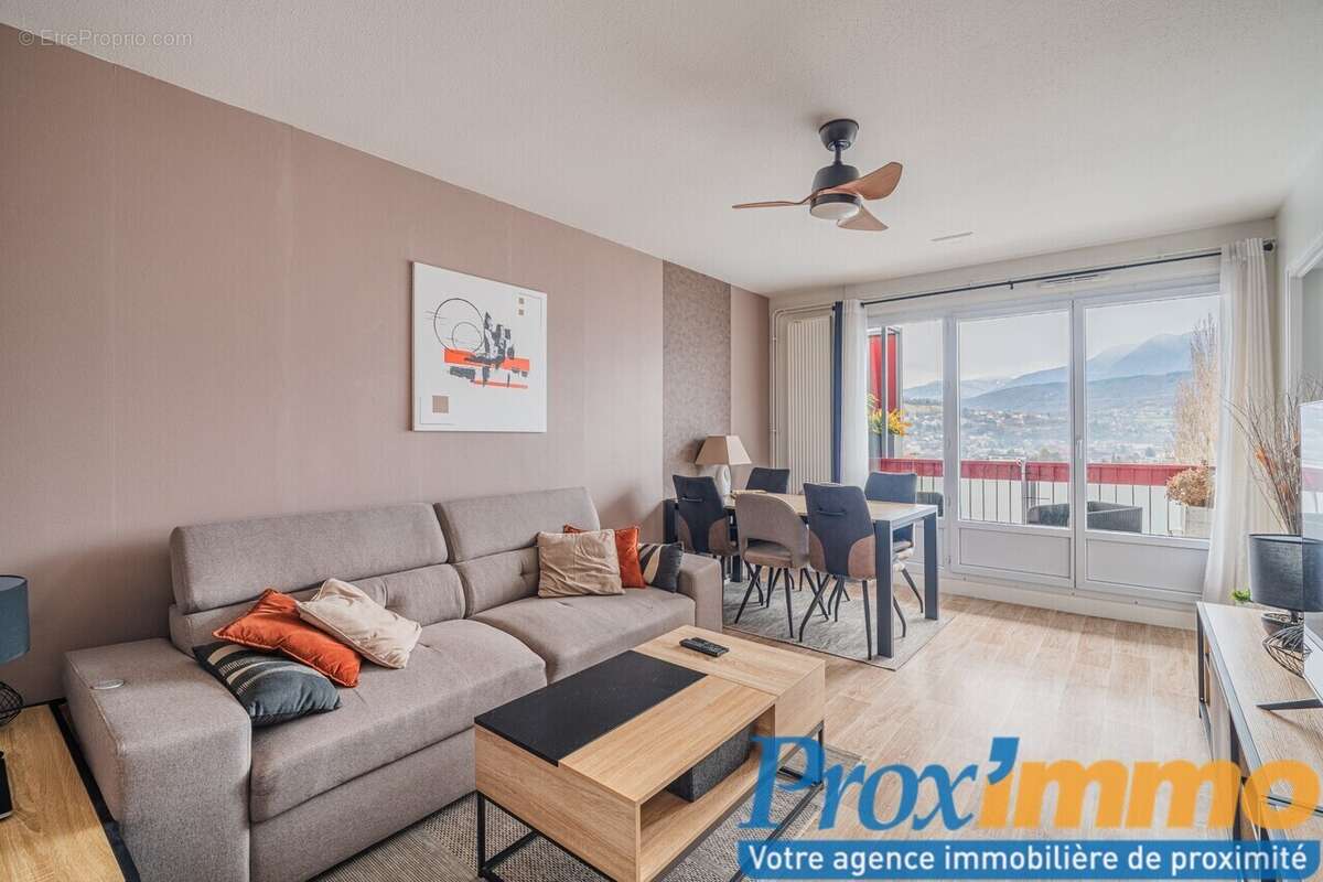 Appartement à VOIRON