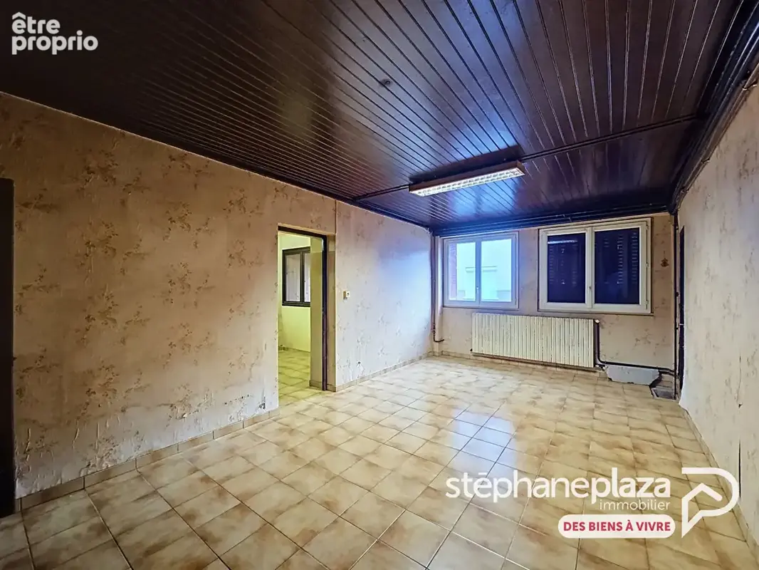 plateau à rénover Tossiat 95 m² Lot 5 - photo 4