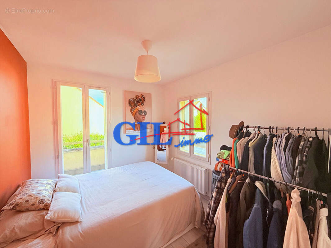 Maison à SAVIGNY-LE-TEMPLE