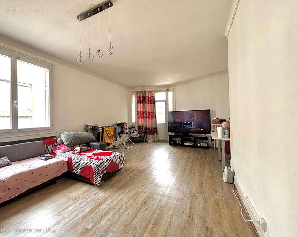 Appartement à SAINT-ETIENNE