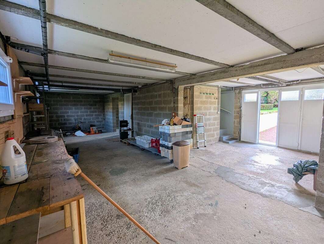 sous-sol - Maison à GRANDCAMP-MAISY