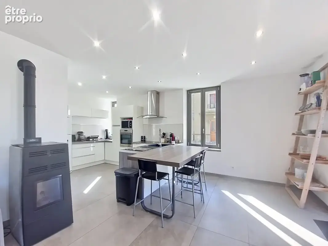 Coup de Coeur aux Echelles ! Maison bourgeoise rénovée en Savoie à 23kms de Voiron et de Chambéry - photo 7