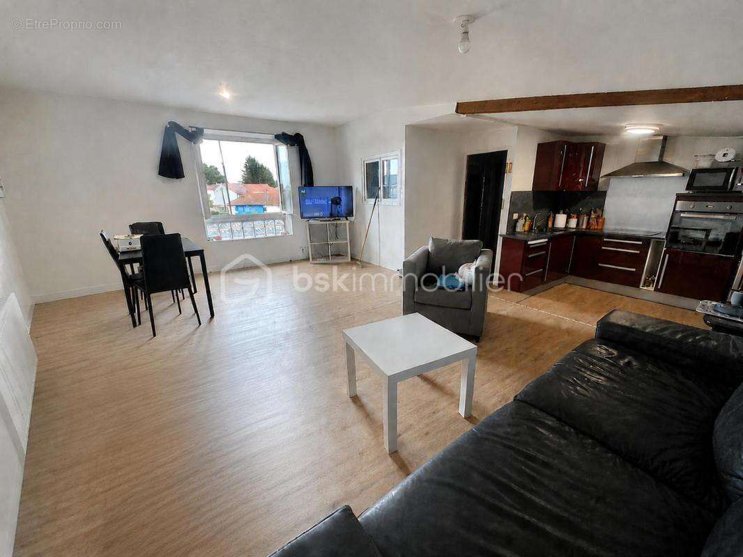 Maison T5 de 160m2 - photo 2