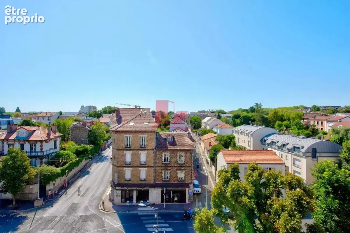 Issy - Centre - Beau 3 pièces de 64.21 m2 avec Balcon et cave - photo 4