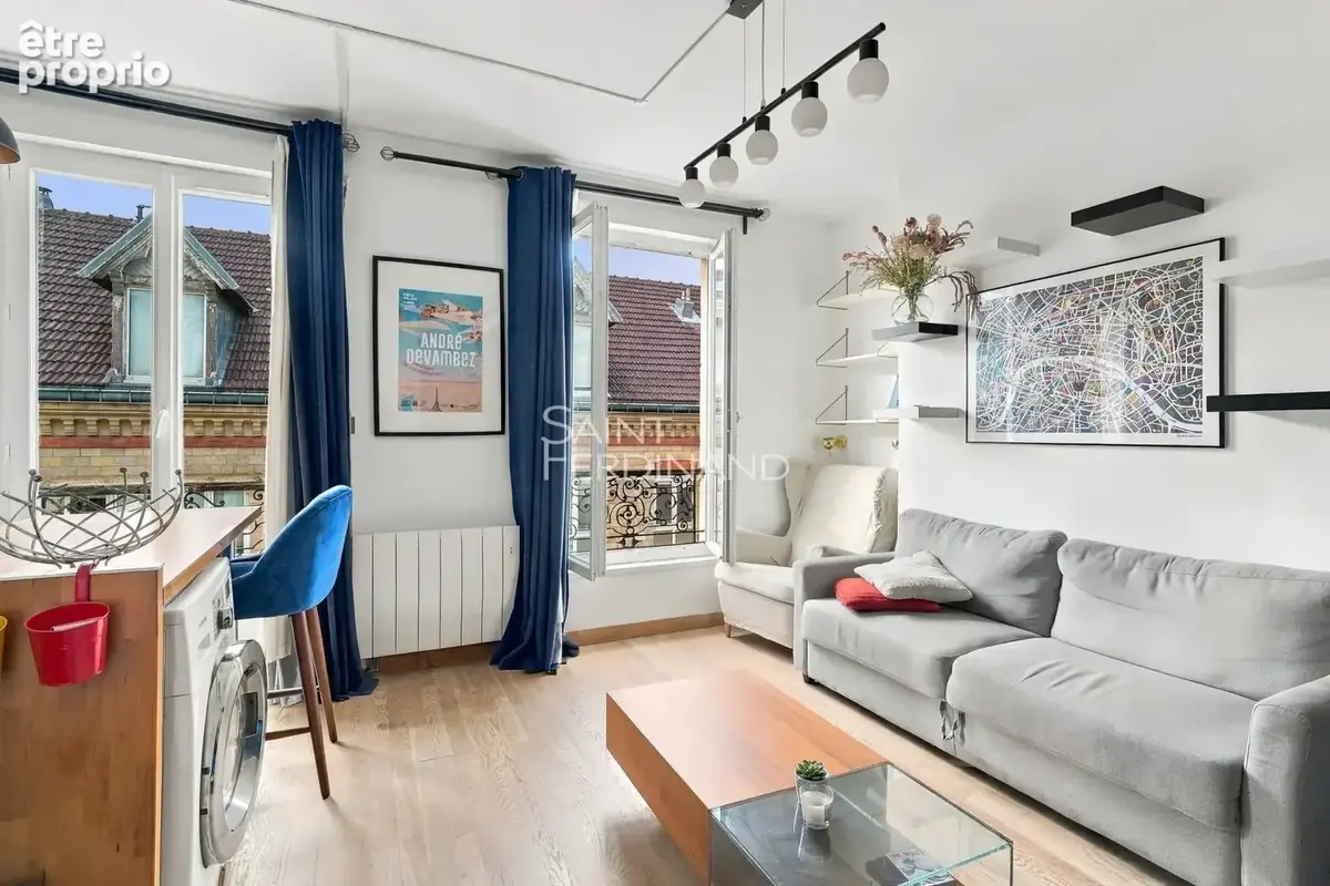 Appartement à PARIS-17E