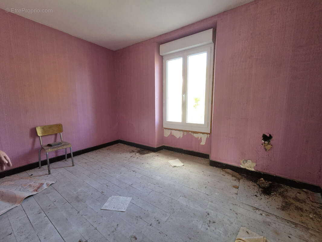 Maison à SAINT-PAUL-LE-FROID