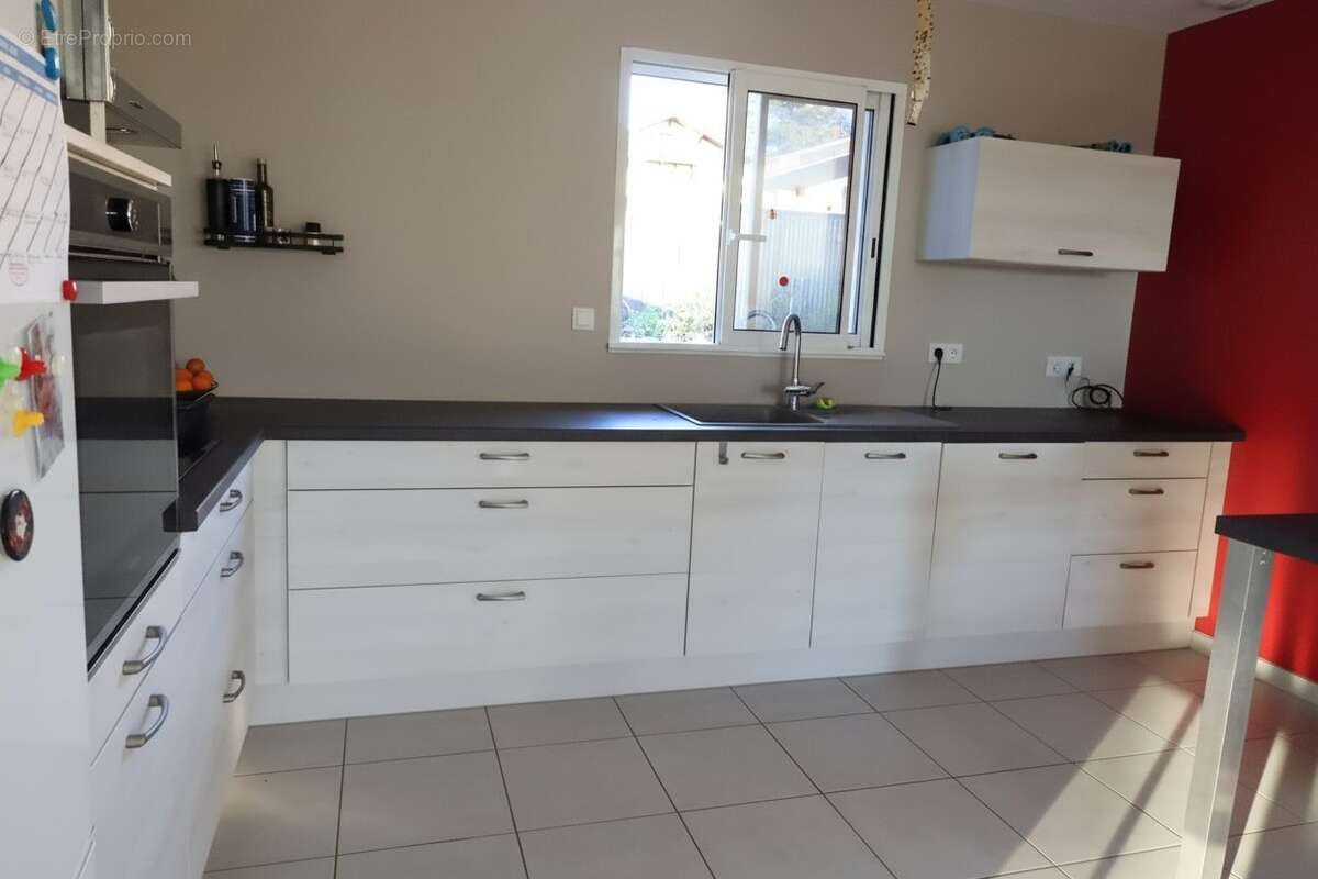 Maison à POMMIER-DE-BEAUREPAIRE