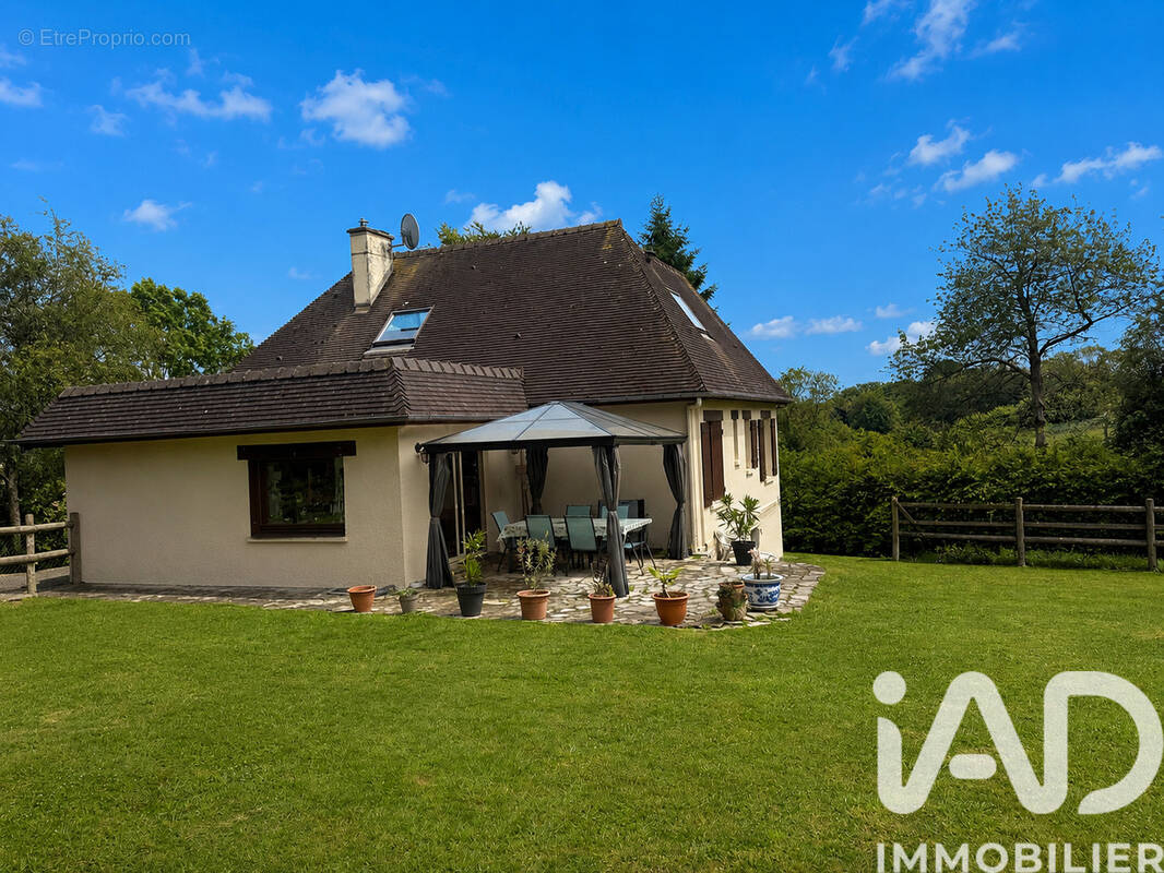 Photo 1 - Maison à REUX
