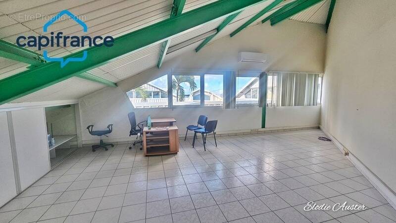 Commerce à BAIE-MAHAULT