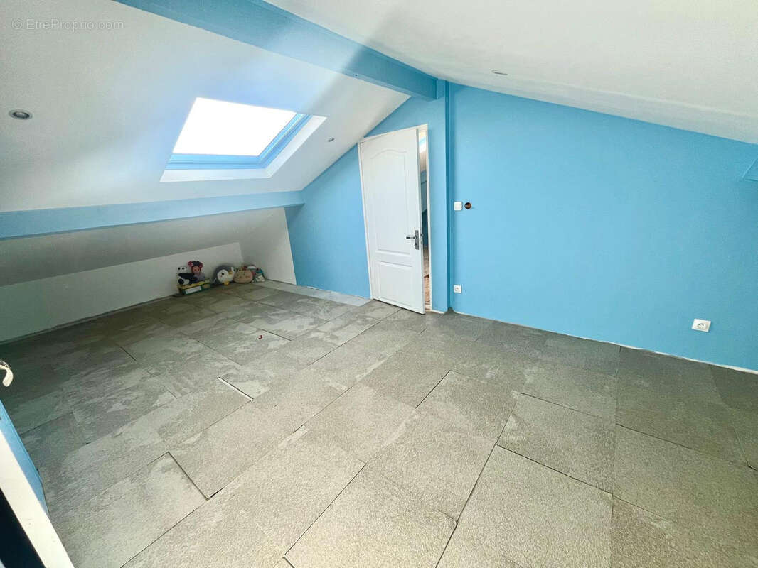 Maison à MITRY-MORY