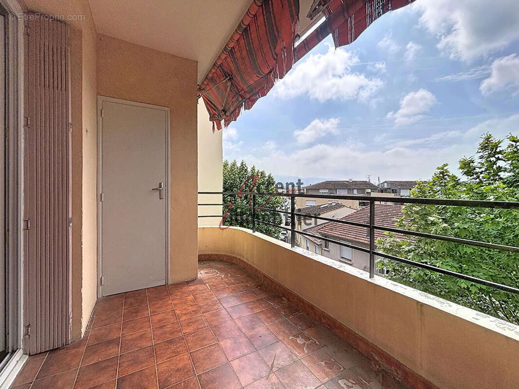Appartement Cavaillon 3 pièce(s) 104 m2 - photo 6