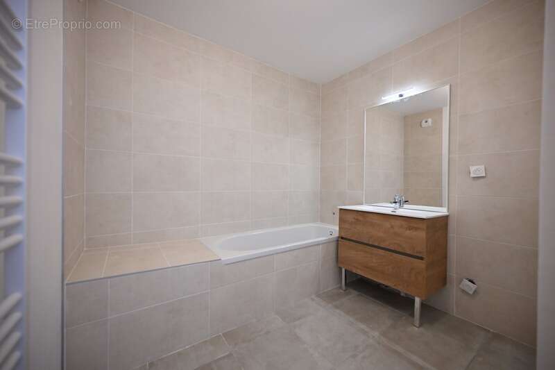 Appartement à VAUGNERAY